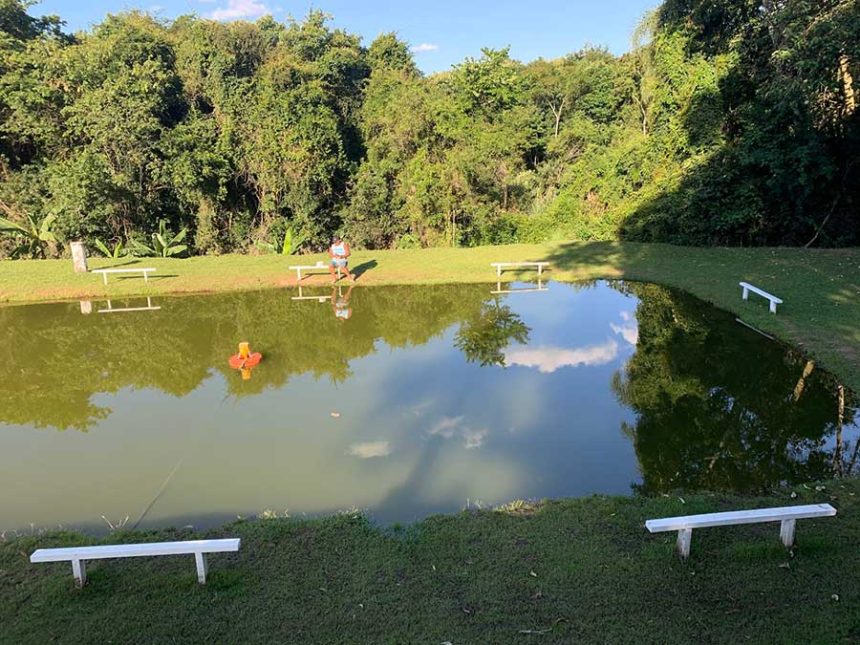 Locação de sítio com piscina