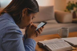 Inteligência Artificial e Cristianismo: Por que fiéis demonstram preocupação com o impacto da tecnologia na fé